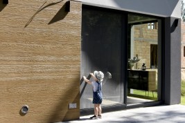 Moskitiera przesuwna na drzwi tarasowe w kolorze antracyt wykonana na wymiar.